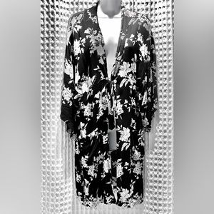 Spiritual Gangster Black and White Floral Tie Front Kimono Robe •